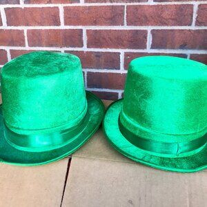Leprechaun Hats St Patrick’s Day Lot of 2 Green Velvet Halloween Costume Party 🍀